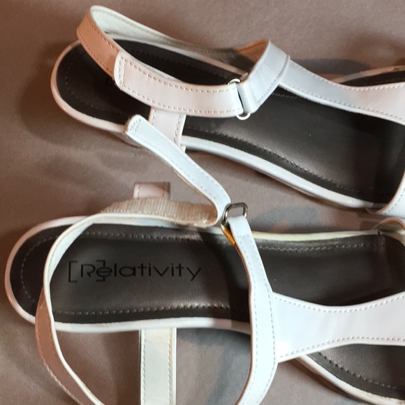 Relativity Vintage Patent Leather White Size 8.5 - Picture 5 of 5